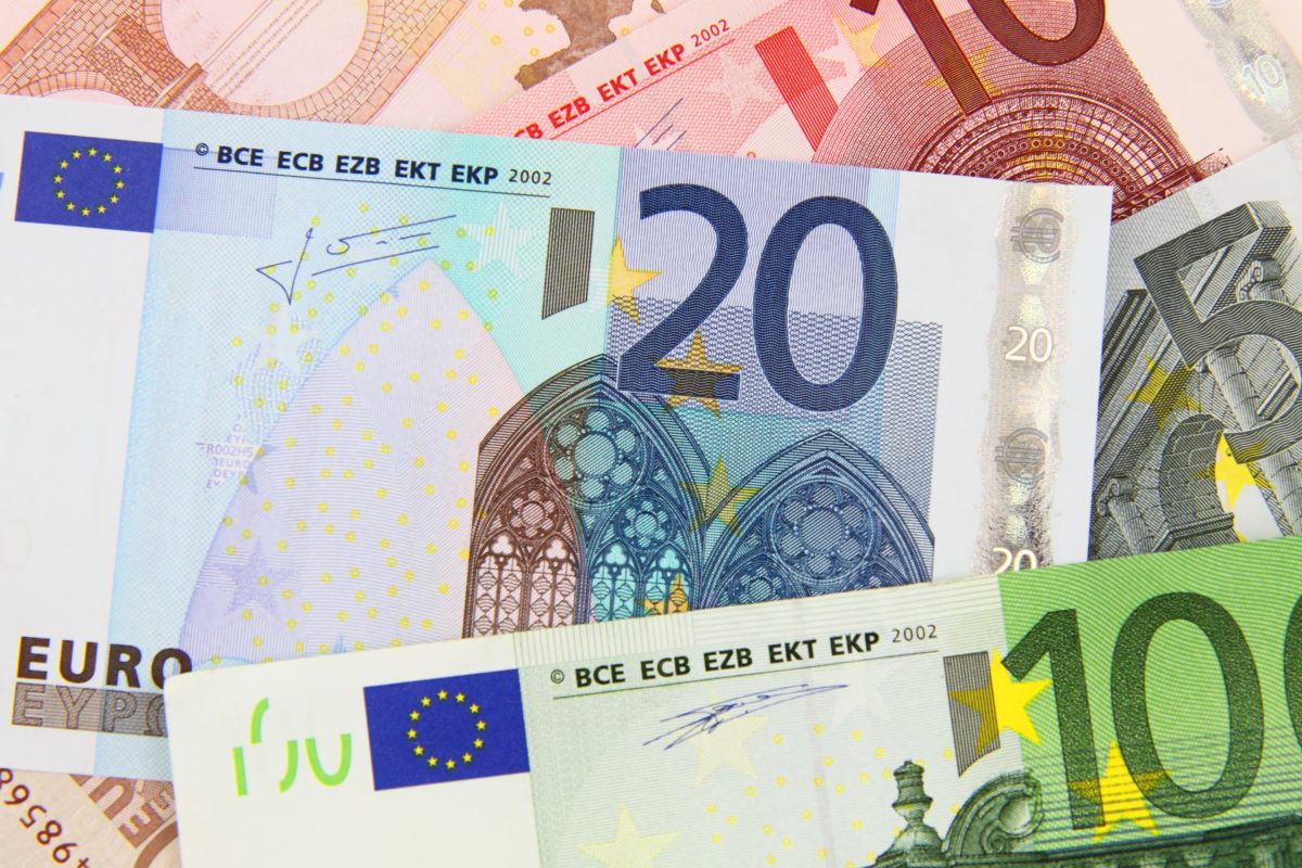 The euro turns 20